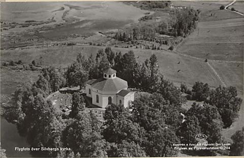 Gustafs Silvbergs kyrka flygfoto