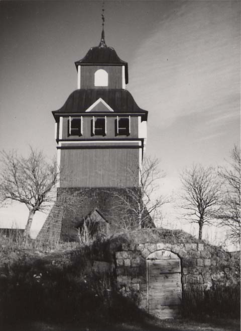Tierp Tolfta kyrka klockstapel