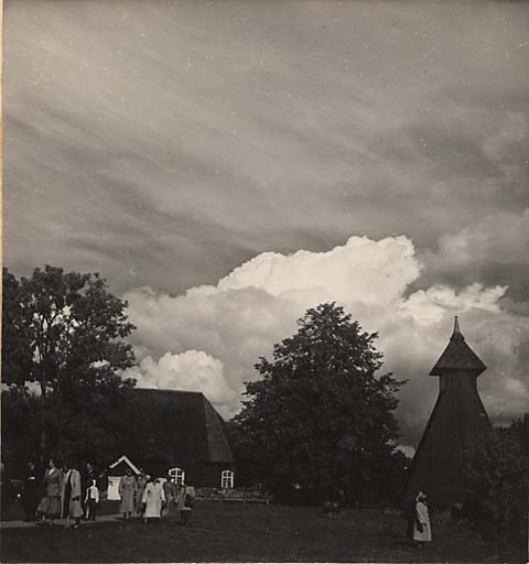 Tössbo Fröskogs kyrka klockstapel